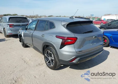 2024 Chevrolet Trax Fwd 1Rs z USA, uszkodzony, nr VIN KL77LGE26RC013983